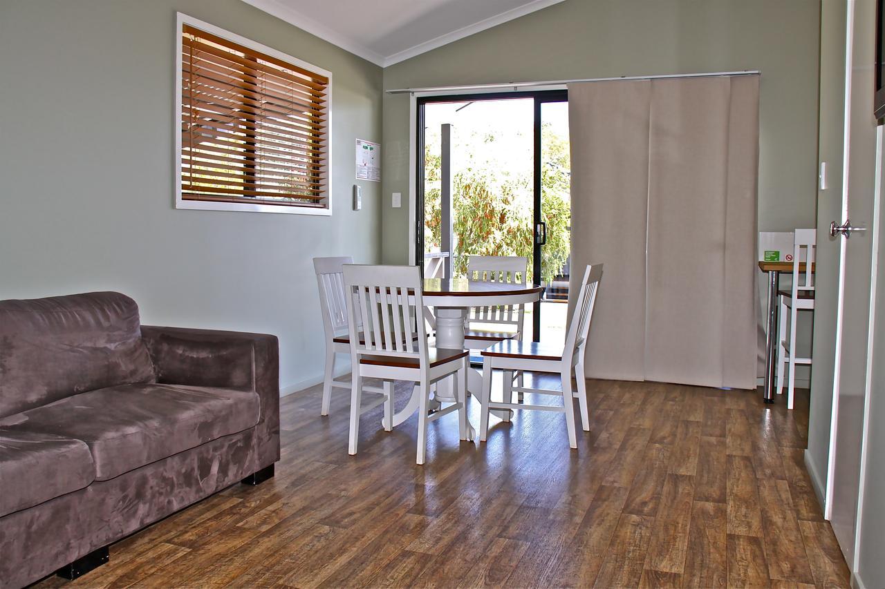 Barcaldine Country Motor Inn Zewnętrze zdjęcie