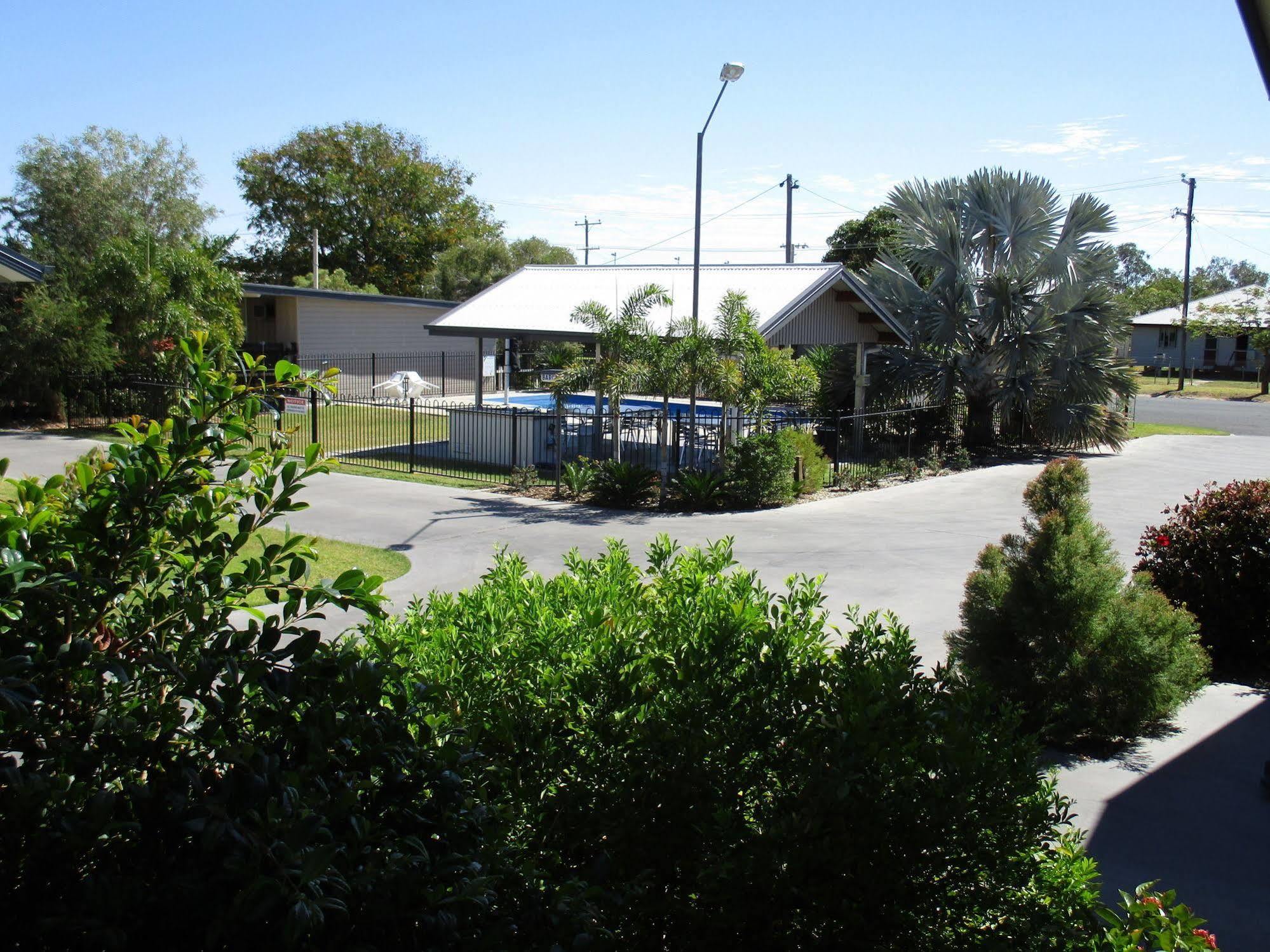 Barcaldine Country Motor Inn Zewnętrze zdjęcie
