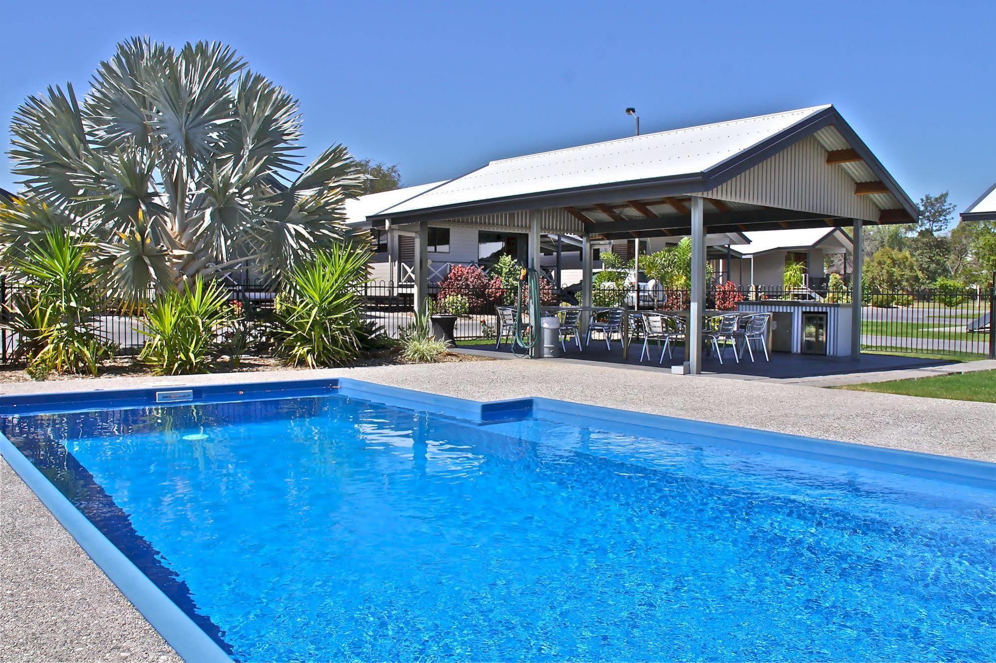 Barcaldine Country Motor Inn Zewnętrze zdjęcie